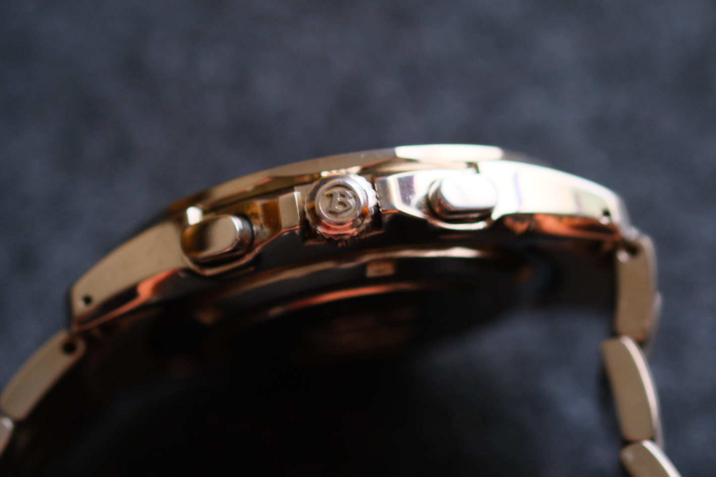 Seiko Bright SAGJ017 7J21-0AC0 Chrnograph Quart Salmon Guilloche