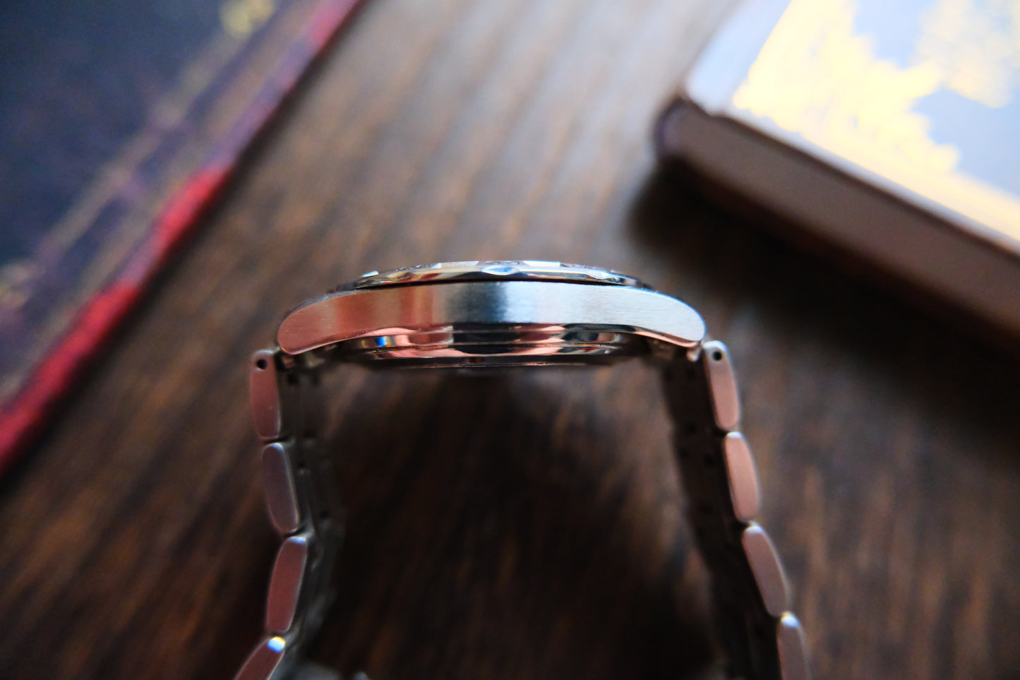 Omega Autoquart Seamaster 200m/666ft Omegamatic