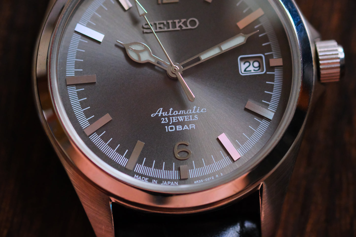 SeikoxTictac  4R35-02R0 Grey Dial 35y anniversary