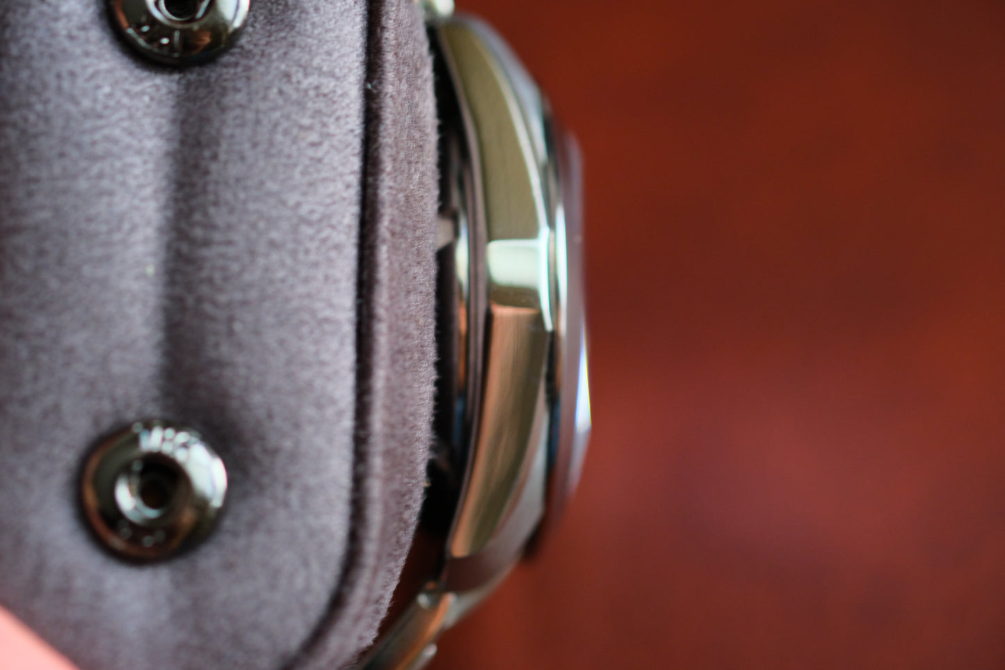 SARB001 6R15-00D0 Rare with Sunburst Blue Dial Sapphire Glass Cut