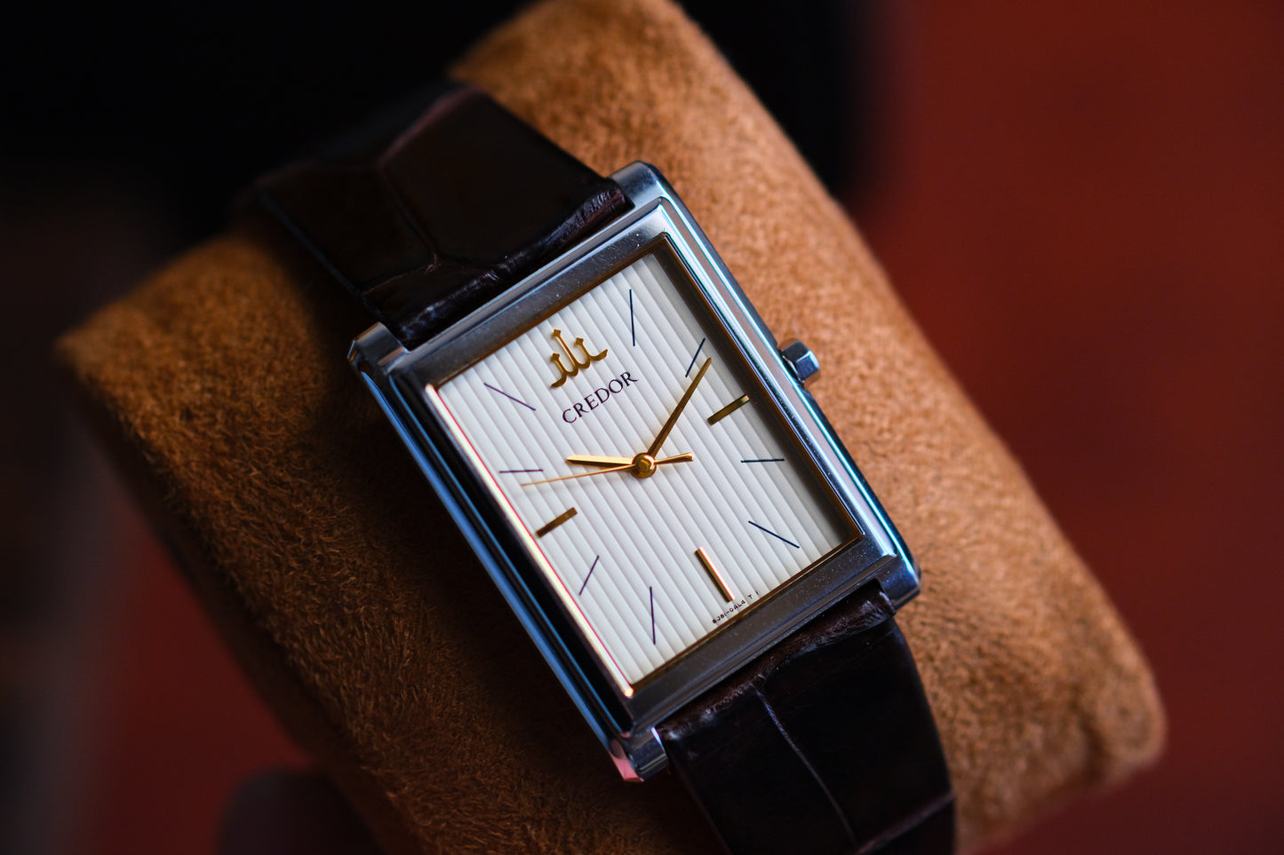 Credor Tank Signo GCAR049 8j81-0AK0 Quart Fabric-textured dial