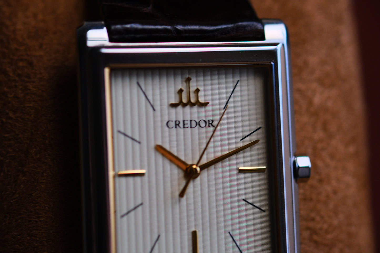 Credor Tank Signo GCAR049 8j81-0AK0 Quart Fabric-textured dial