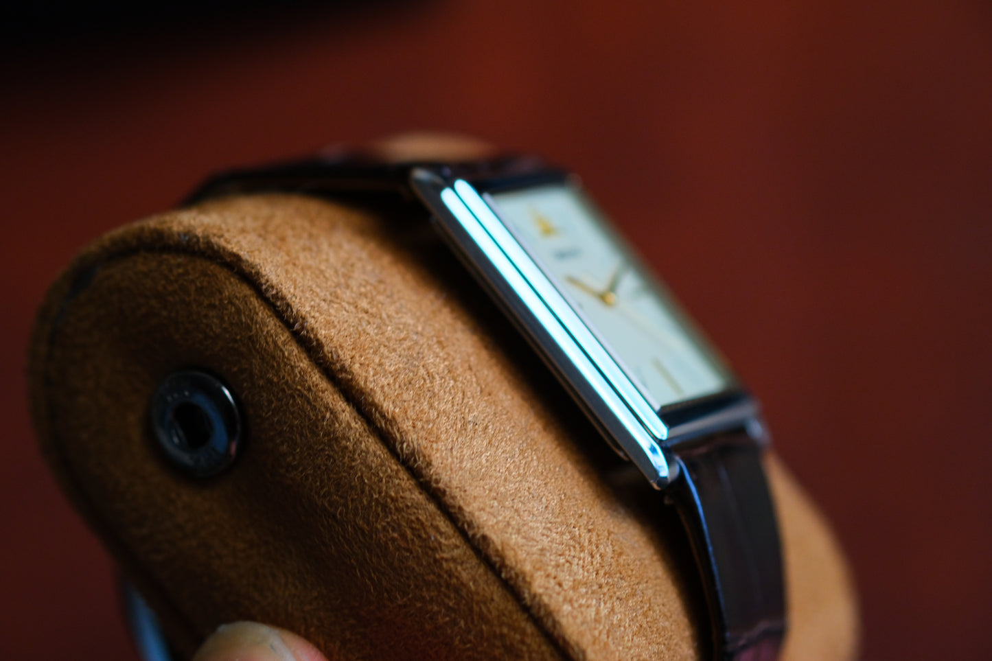 Credor Tank Signo GCAR049 8j81-0AK0 Quart Fabric-textured dial