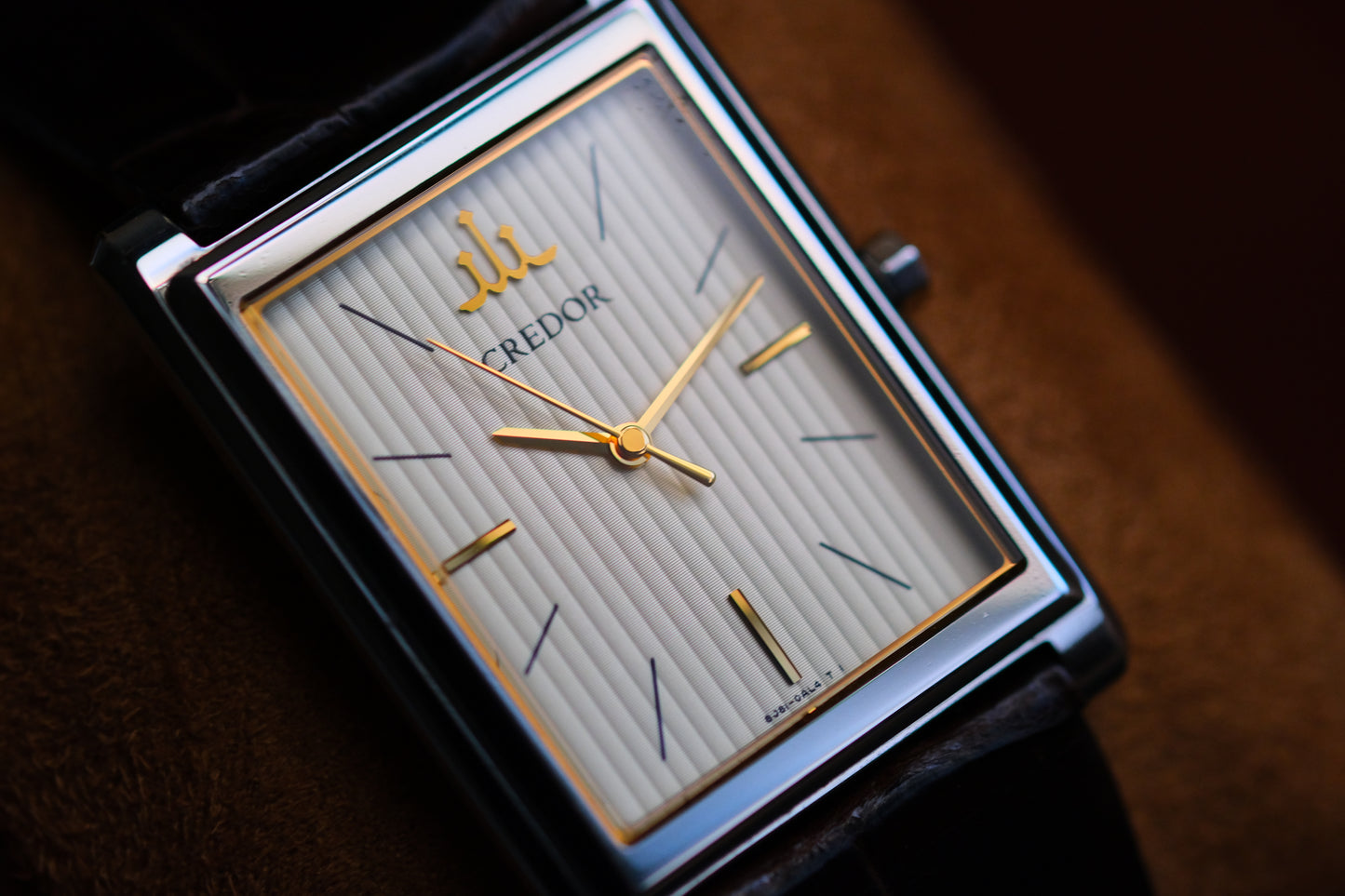 Credor Tank Signo GCAR049 8j81-0AK0 Quart Fabric-textured dial