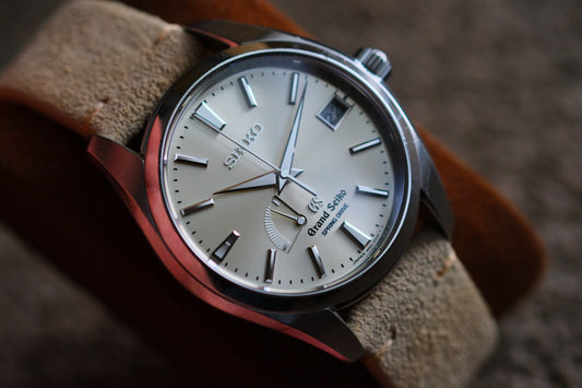 Grand Seiko Spring Drive Champagne Dial SBGA001 | Good Condition