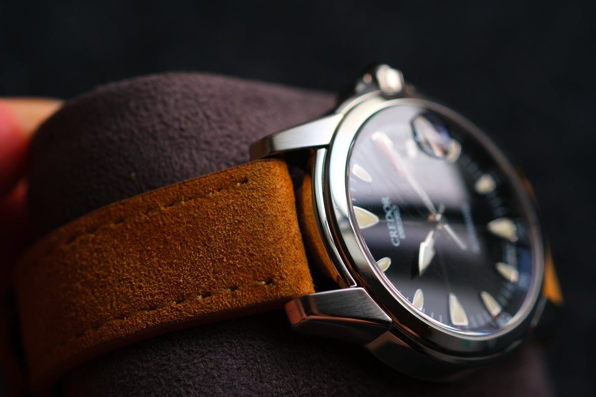 Credor GCBR993 8L75-0A30 Alpinist Black Dial Full Box Paper Serviced by Credor Excellent Condition