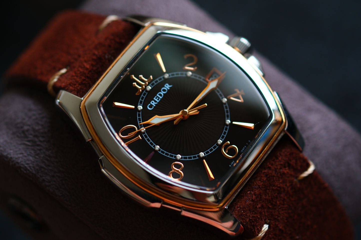 Credor Tonneau GCAX970 8J82-0AE0 Pacifique 18K Bezel Brown Dial Excellent Condition