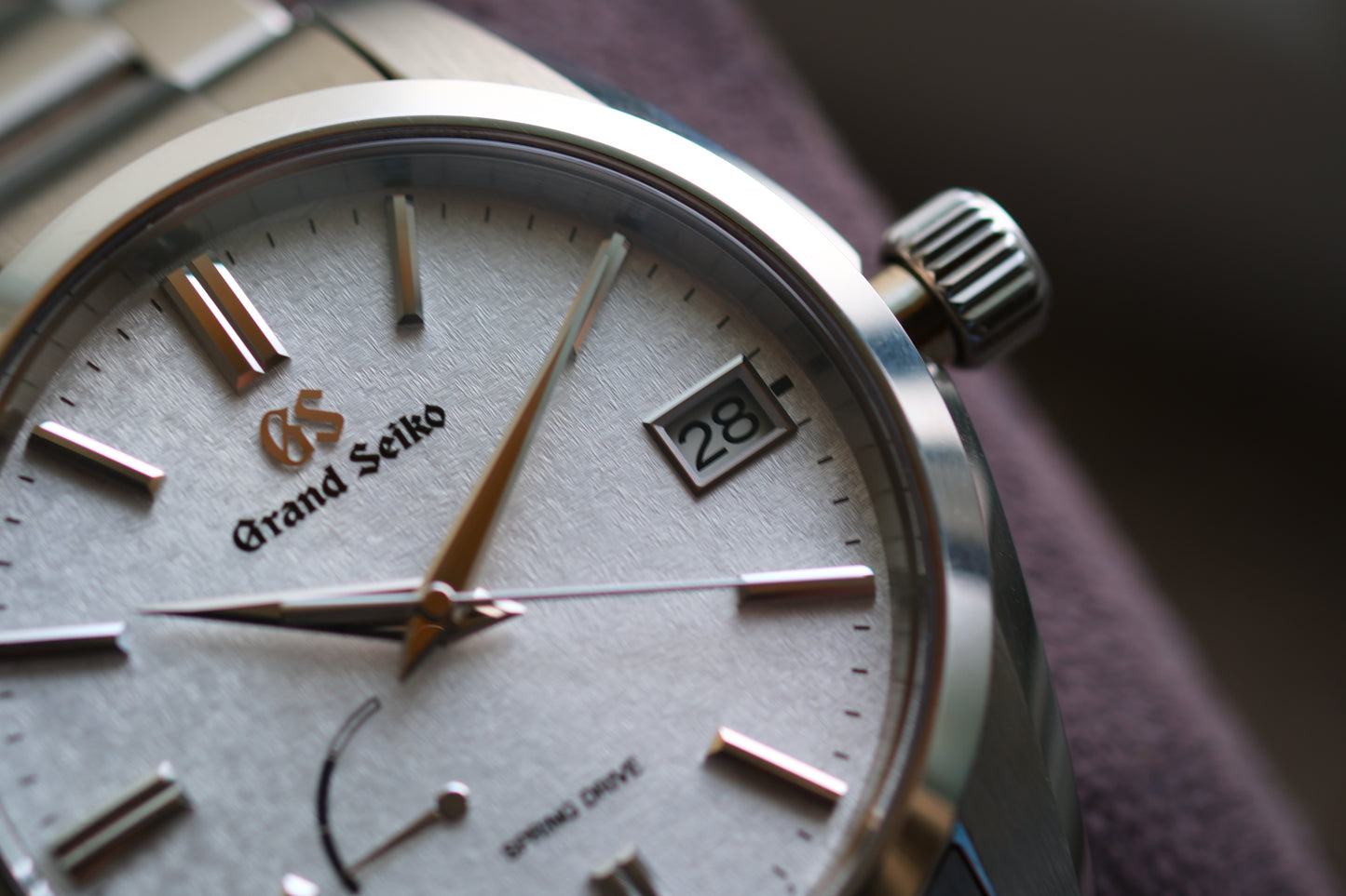 Grand Seiko SBGA465 9R65-0DY0 Spring Drive Early Morning Frost Dial Heritage Collection Full Paper Date 2024 Great Condition