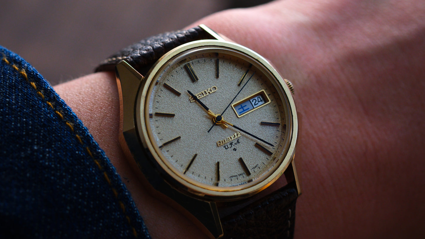 Seiko V.F.A(Very Fine Adjusted) Quartz 3823-7040 Ultra Rare Cap Gold 1970s Full Original Beautifull Dial| Good Condition