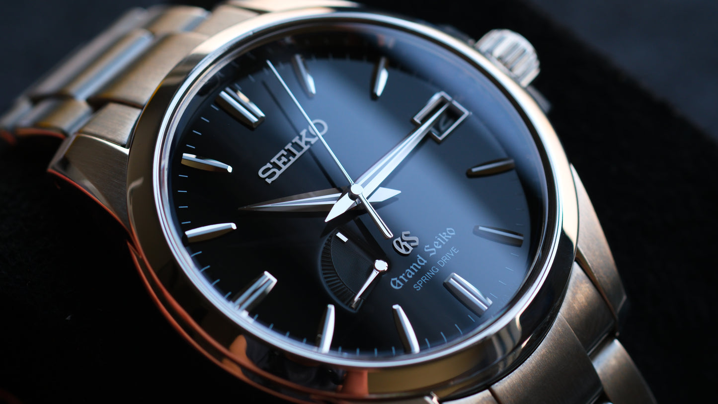 Grand Seiko Spring Drive 9R65-0AG1 Black Dial Excellent Dial Full Serviced