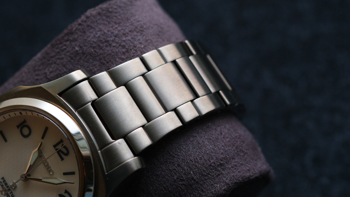 Seiko Bright Full Titanium SAGM007 HAQ Pepetual Calendar Two tone White Dial | Excellent Condition| Movement Serviced