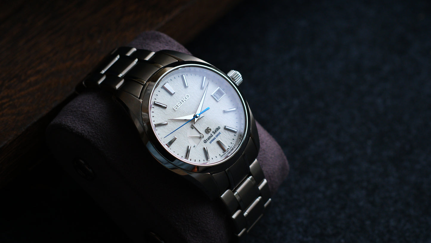 Grand Seiko SBGA011 Spring Drive 9R65-0AE0 Snow Flake Full Box Good Condition