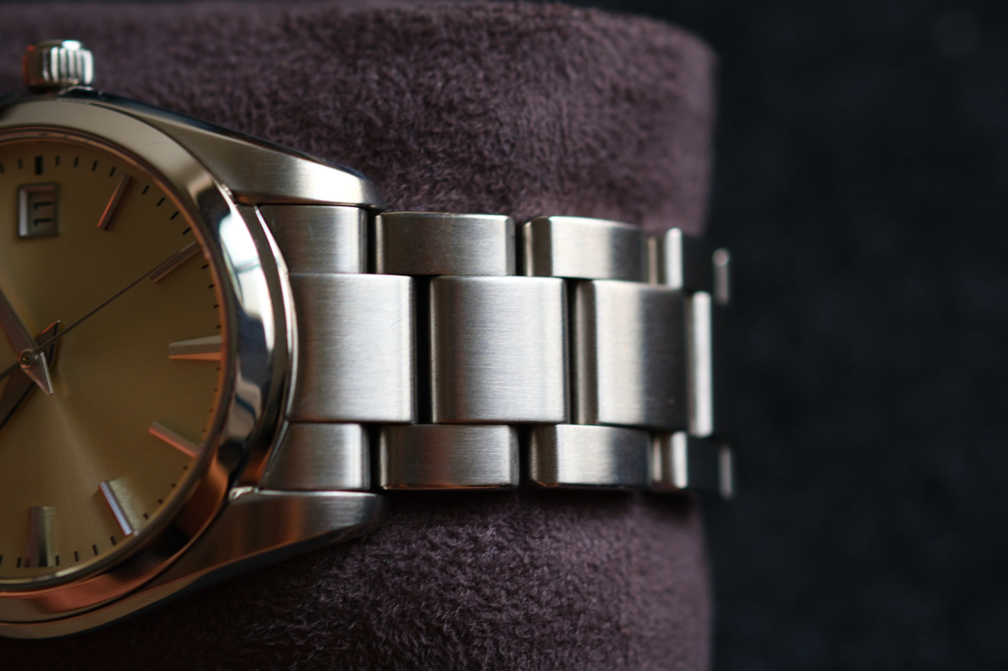 Grand Seiko SBGX263 9F62 Heritage 37mm Champange Dial Full Box Limited Card Excellent Condition